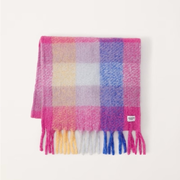 Abercrombie and Fitch plaid blanket scarf - Picture 2 of 6